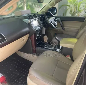 Toyota Land Cruiser Prado 2014 Gray