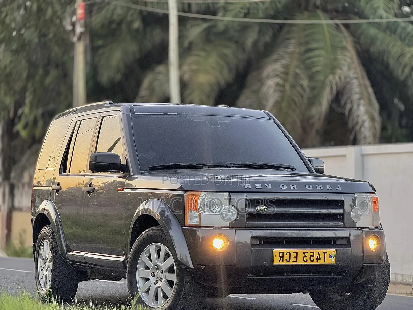 Land Rover Discovery 2009 Gray