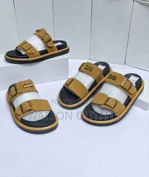 Men's New Fashion With Four Colours Sandals