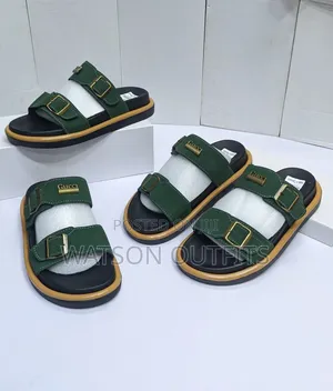 Men's New Fashion With Four Colours Sandals