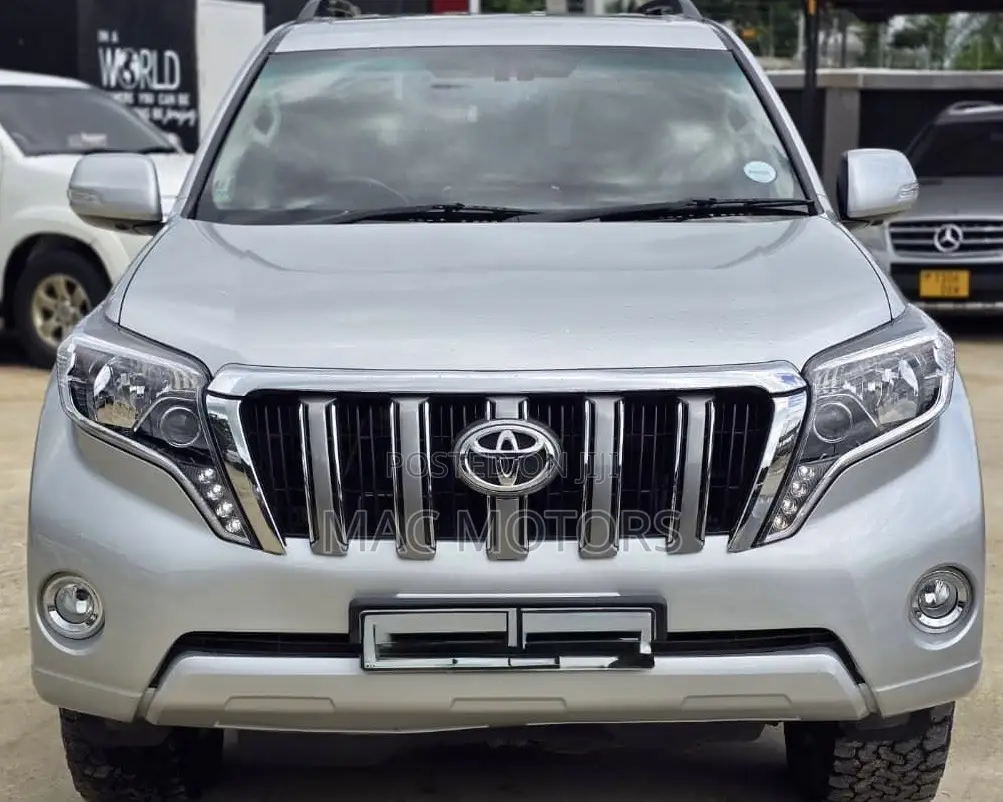 Toyota Land Cruiser Prado 3.0 TD 2012 Silver