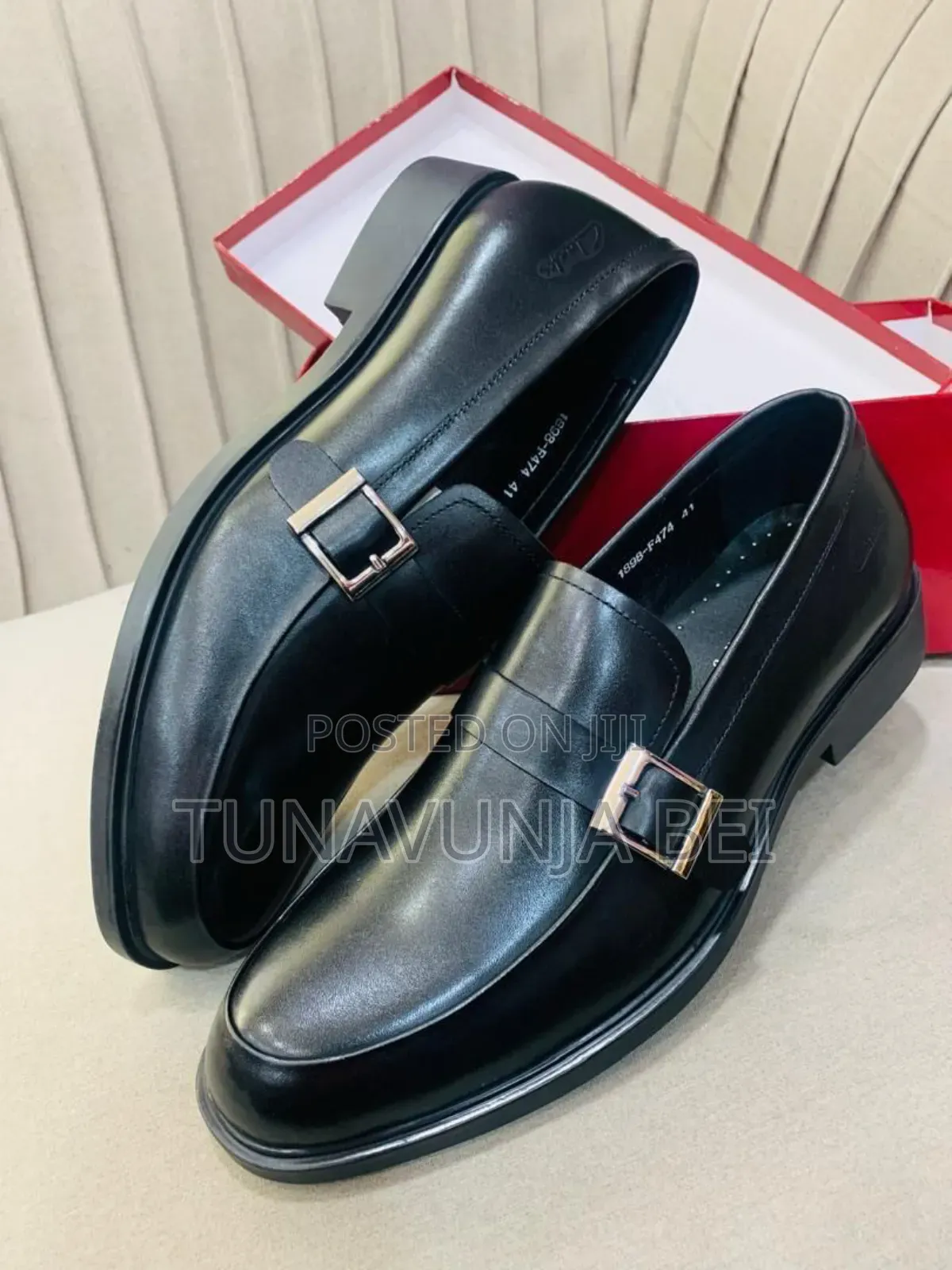 Brack Cracks / Leather Shoes