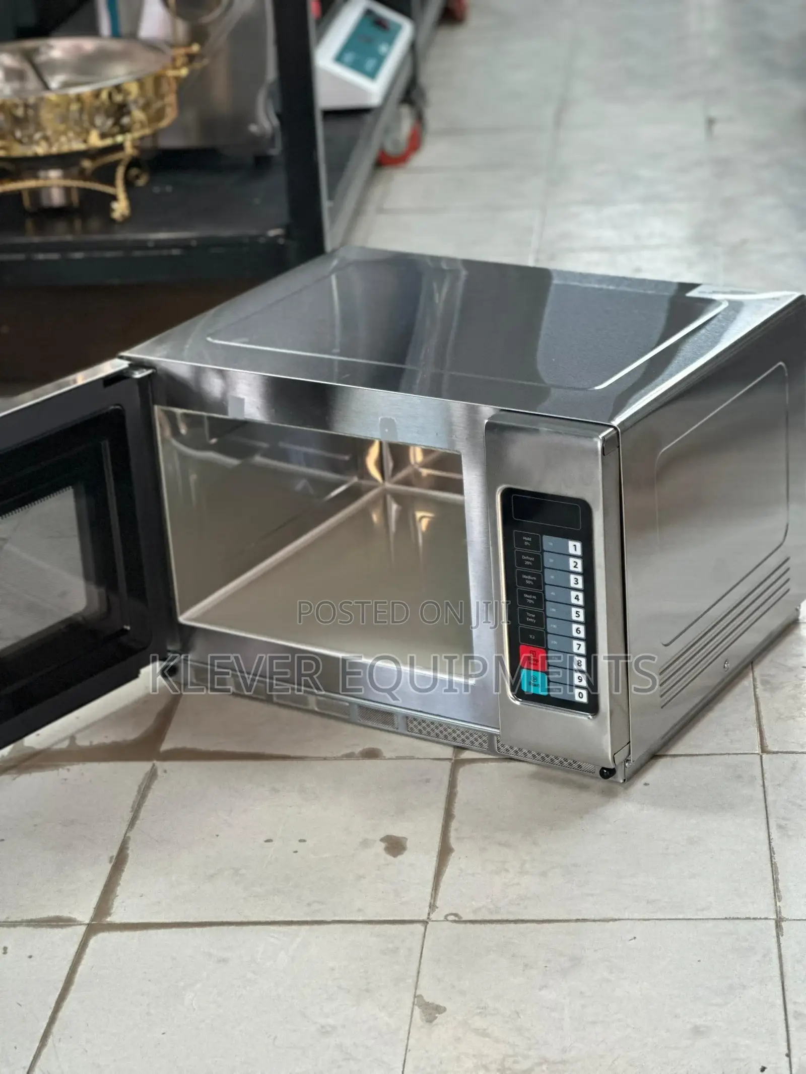 Commercial Microwave 34litres