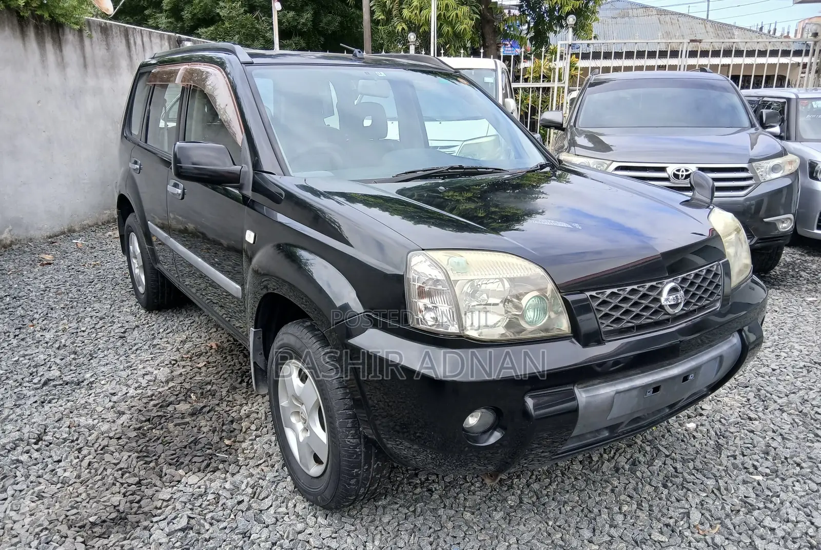 Nissan X-Trail 2.0 2004 Black