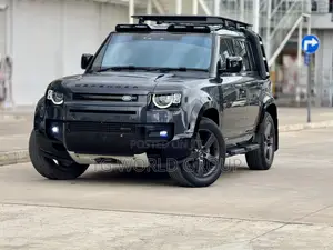 Land Rover Defender X-Dynamic SE 2023 Gray