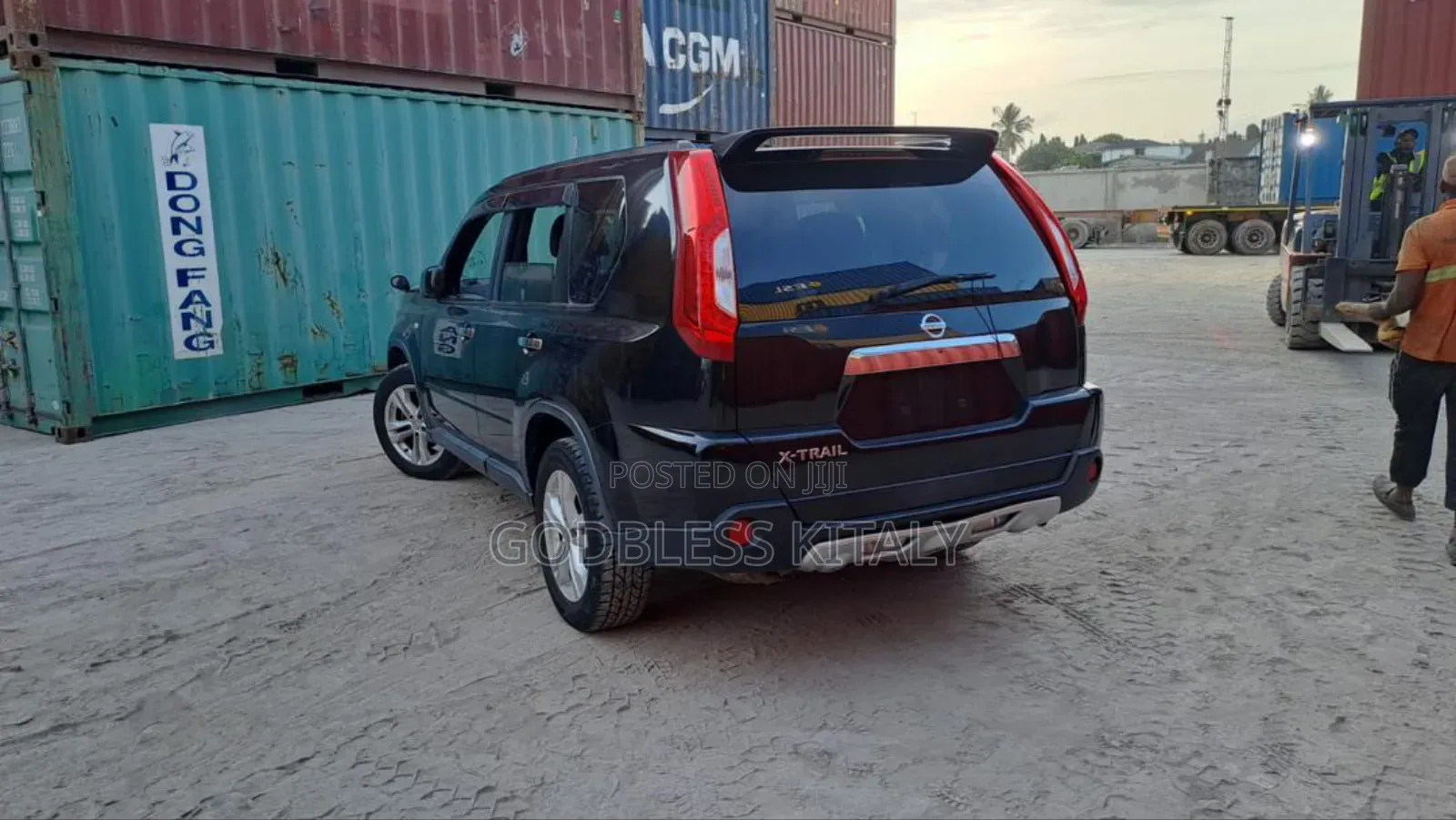 Nissan X-Trail 2.0 Petrol XE 2010 Black