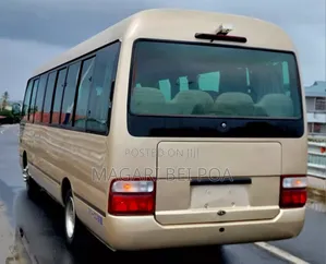 Toyota Coaster 2004 Gold