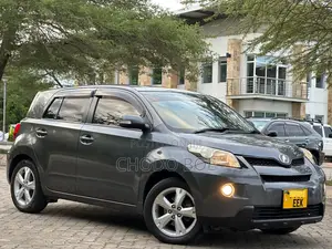Toyota IST 2008 Gray