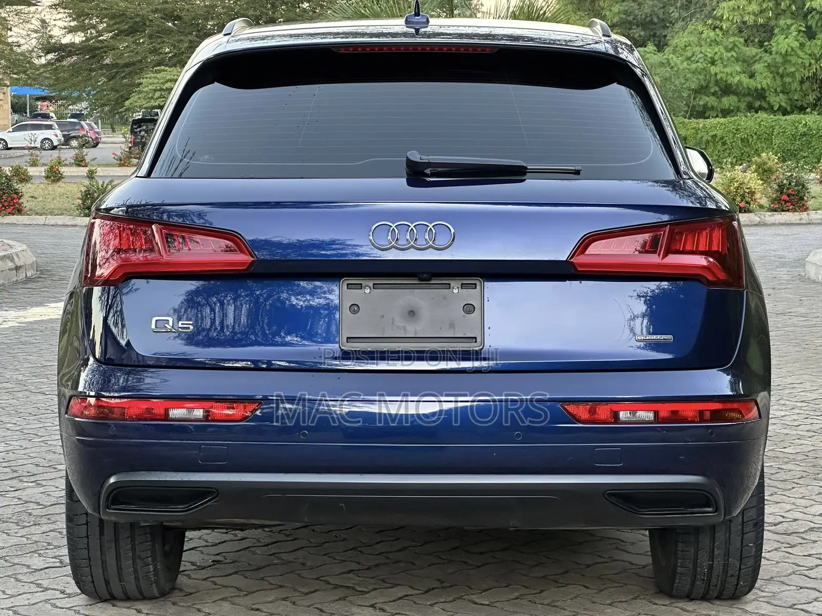 Audi Q5 2.0T Premium AWD quattro 2019 Blue