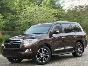 Toyota Land Cruiser 4.5 V8 GX-R 2015 Burgundy