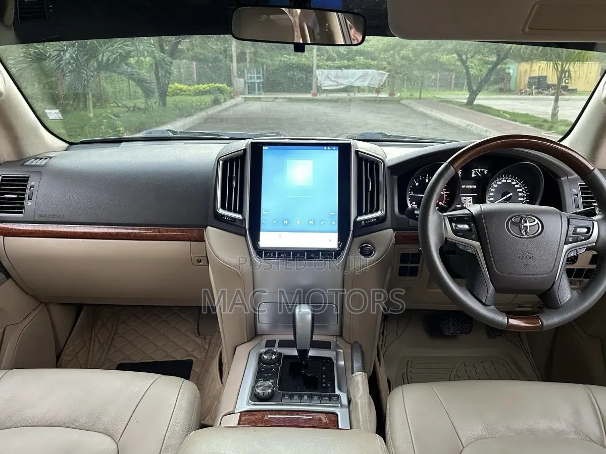 Toyota Land Cruiser 4.5 V8 GX-R 2015 Burgundy