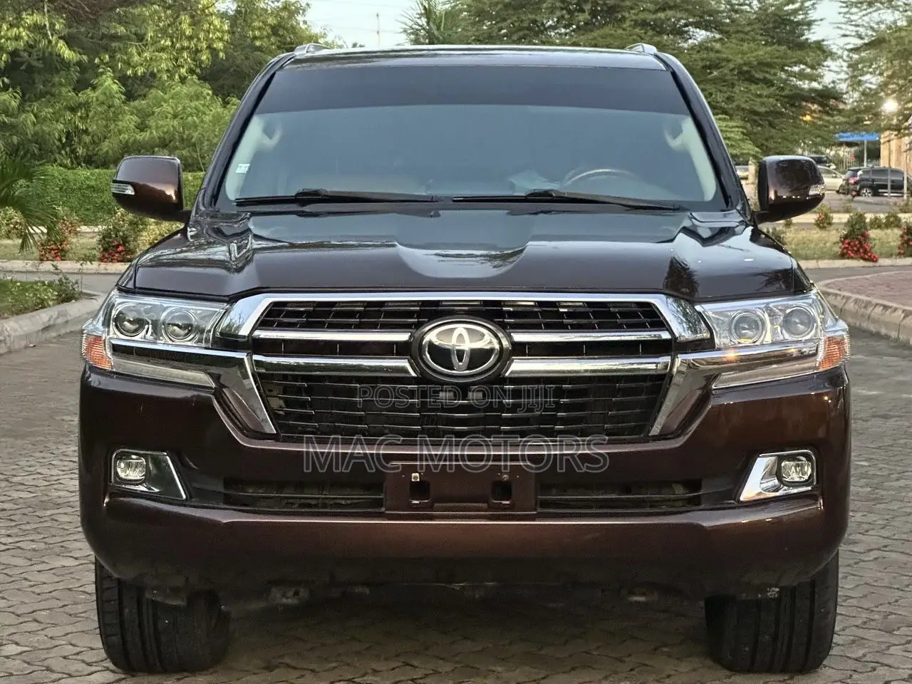 Toyota Land Cruiser 4.5 V8 GX-R 2015 Burgundy
