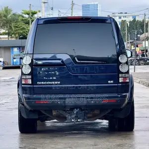 Land Rover Discovery 2015 Blue