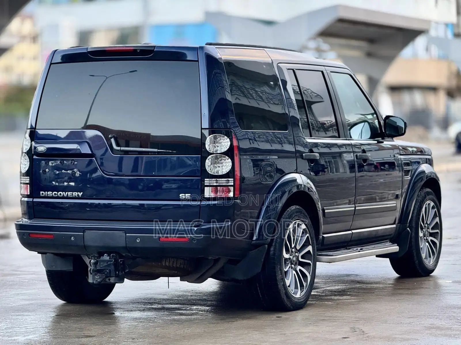 Land Rover Discovery 2015 Blue