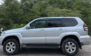 Toyota Land Cruiser Prado 2007 Silver