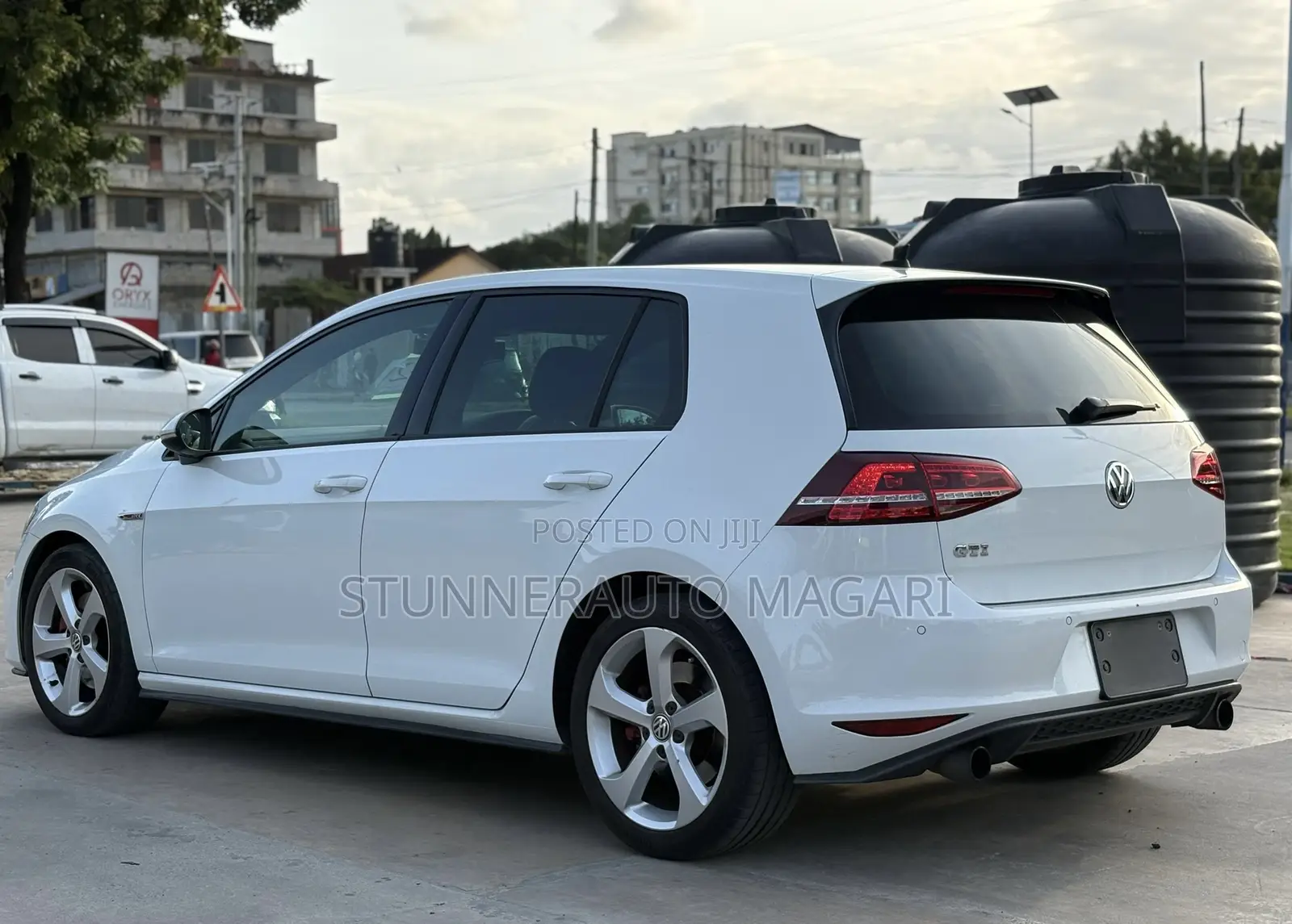 Volkswagen Golf 2014 White