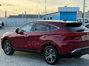 Toyota Harrier 2025 Red