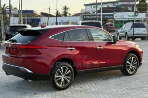 Toyota Harrier 2025 Red