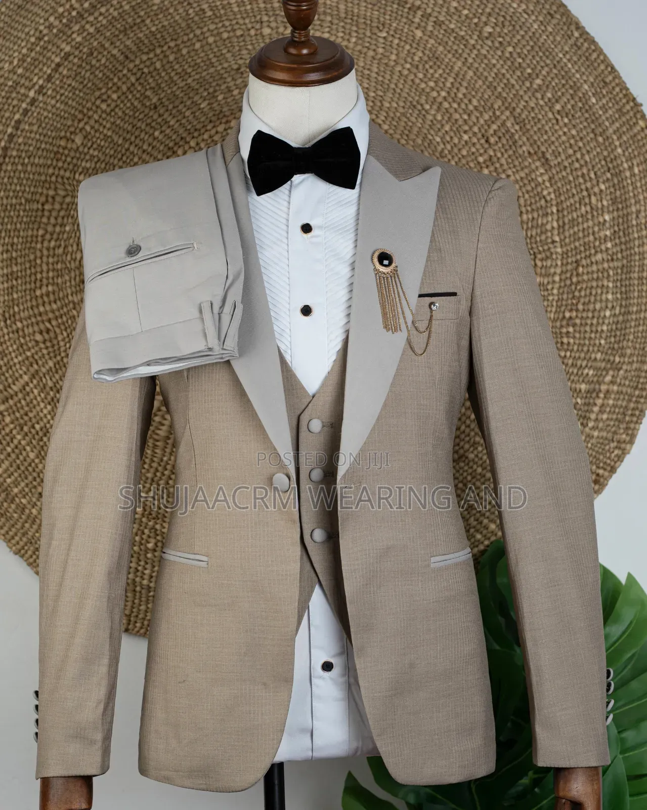 Suits With New Look/by Promotion Price