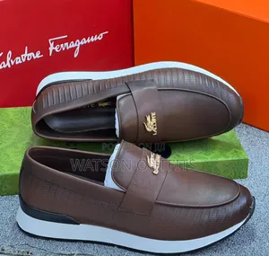 Men's Lacoste Leather Materials Shoes