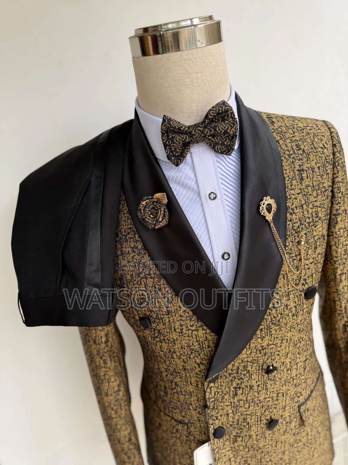 Men's Marshalino Suits Six Buttons