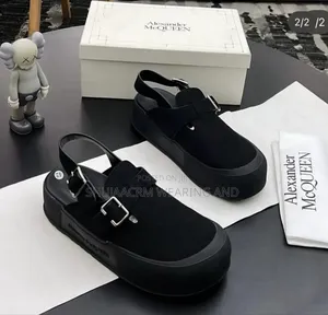 Buckle Made Clouser Original Sandals