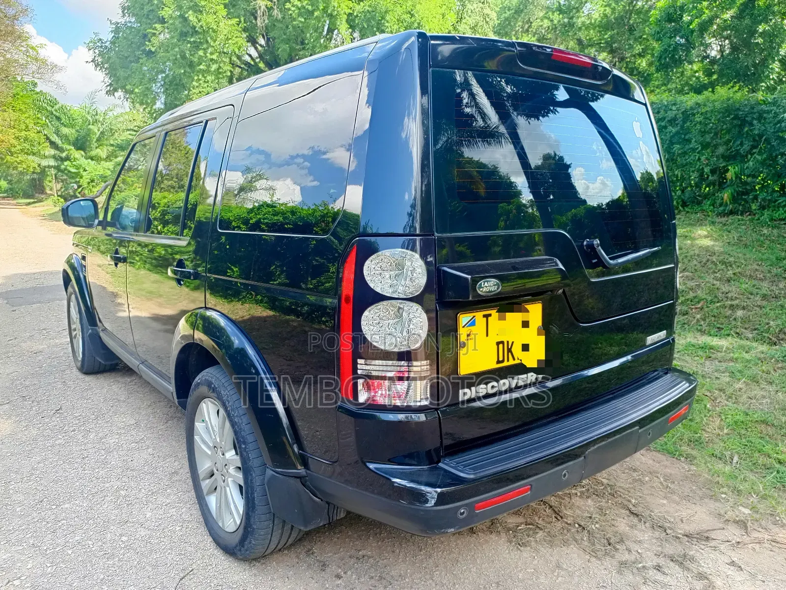 Land Rover Discovery 2016 Black