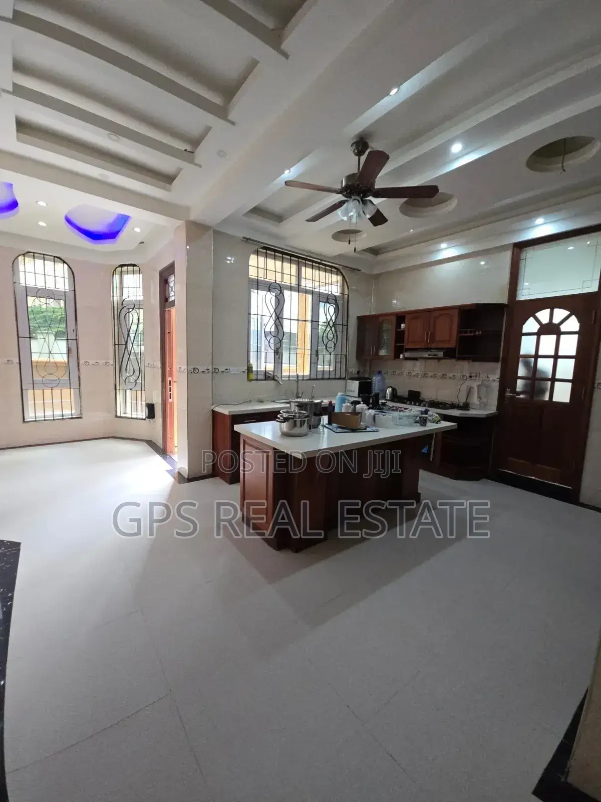 6bdrm House in Mbezi Beach, Kinondoni for sale