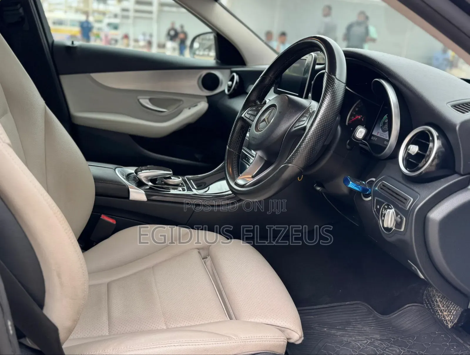 Mercedes-Benz C180 2015 Black