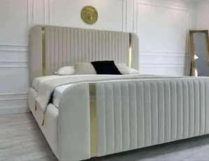 Kitanda Bed Sofa Classic Sana 5/6 Imara Sana Mbao Ngumu