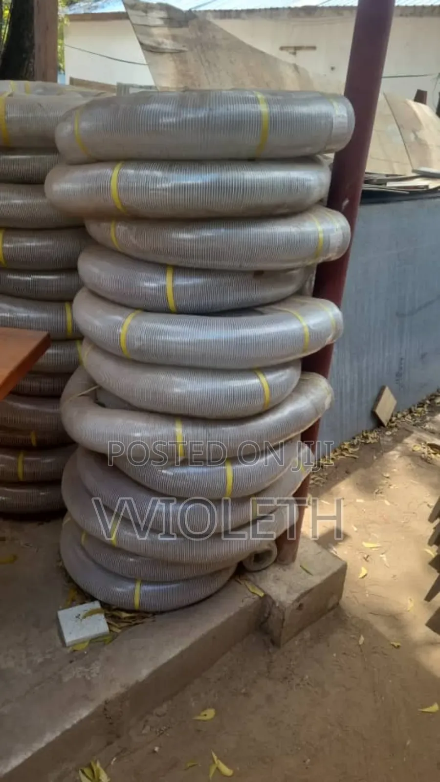 Pipes Ya Kuvuta Vumbi