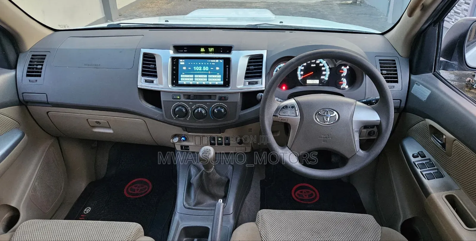 Toyota Fortuner 2013 White