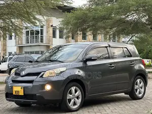 Toyota IST 2007 Gray