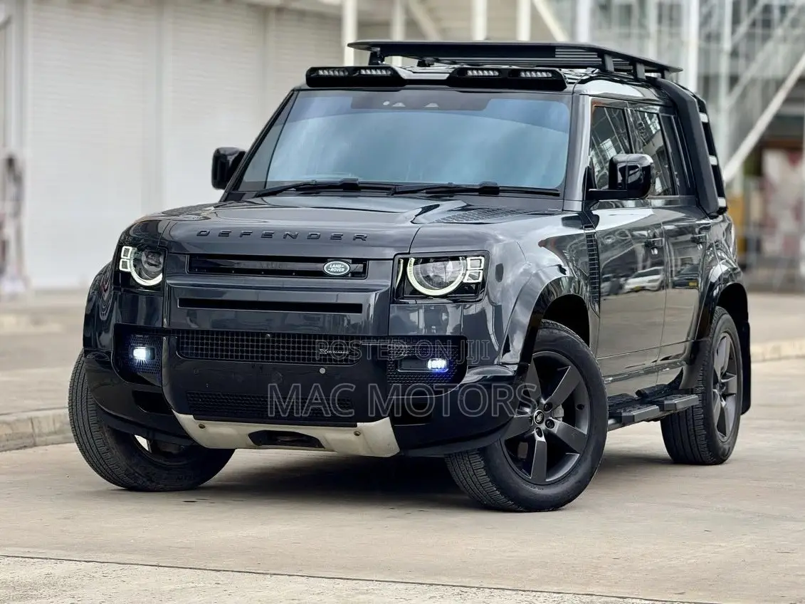 Land Rover Defender X-Dynamic HSE 2022 Gray