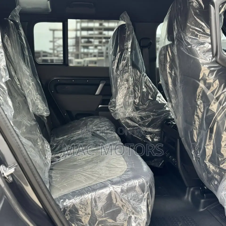 Land Rover Defender X-Dynamic HSE 2022 Gray