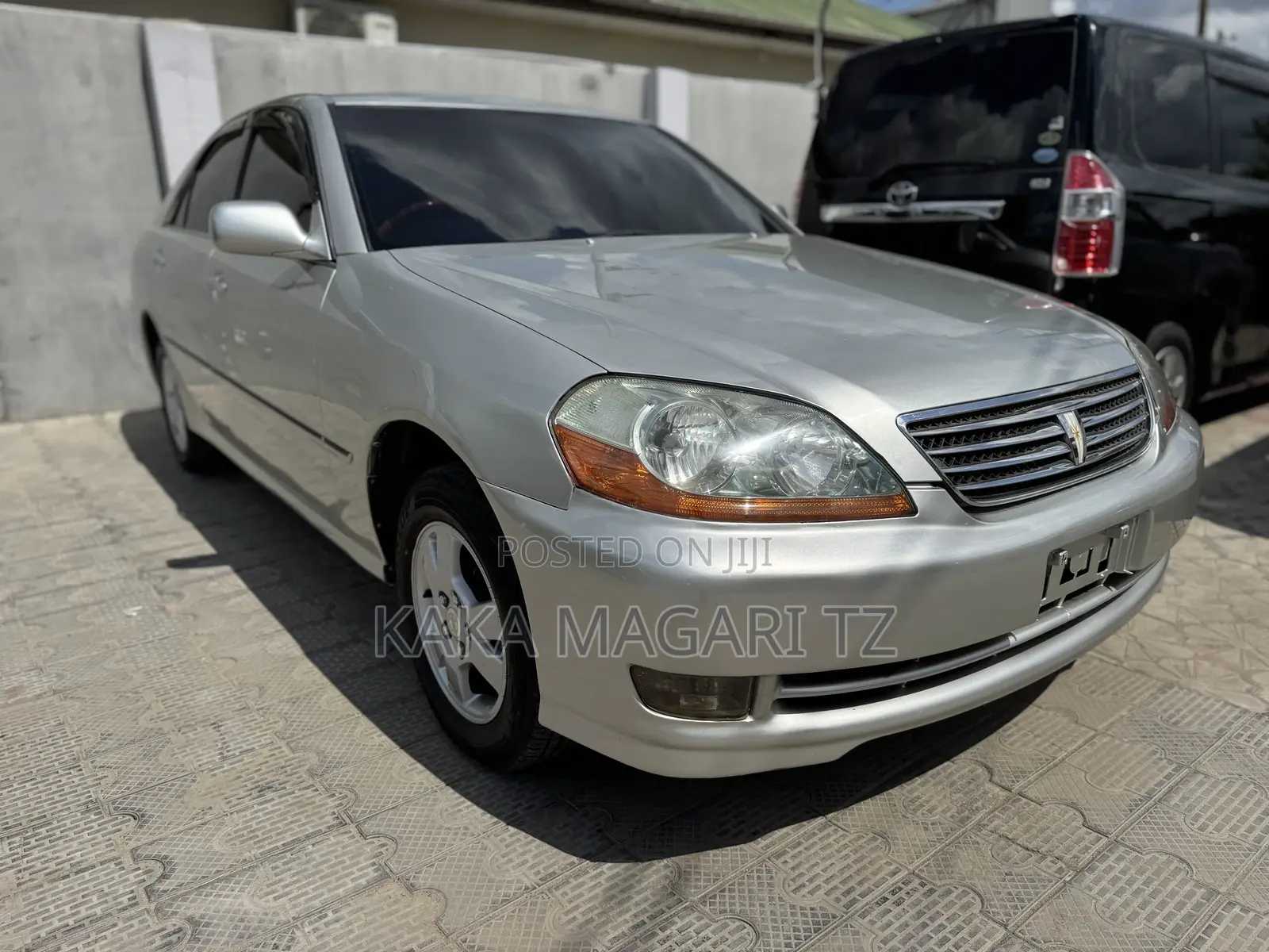 Toyota Mark II 2002 Silver