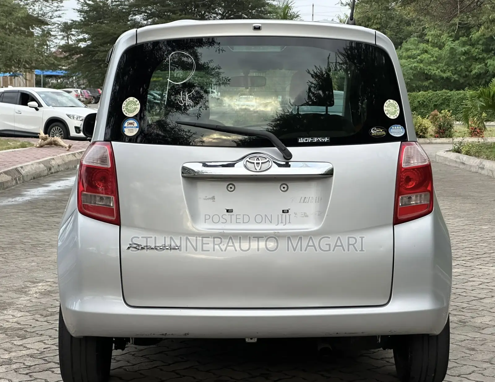 Toyota Ractis 2007 Silver