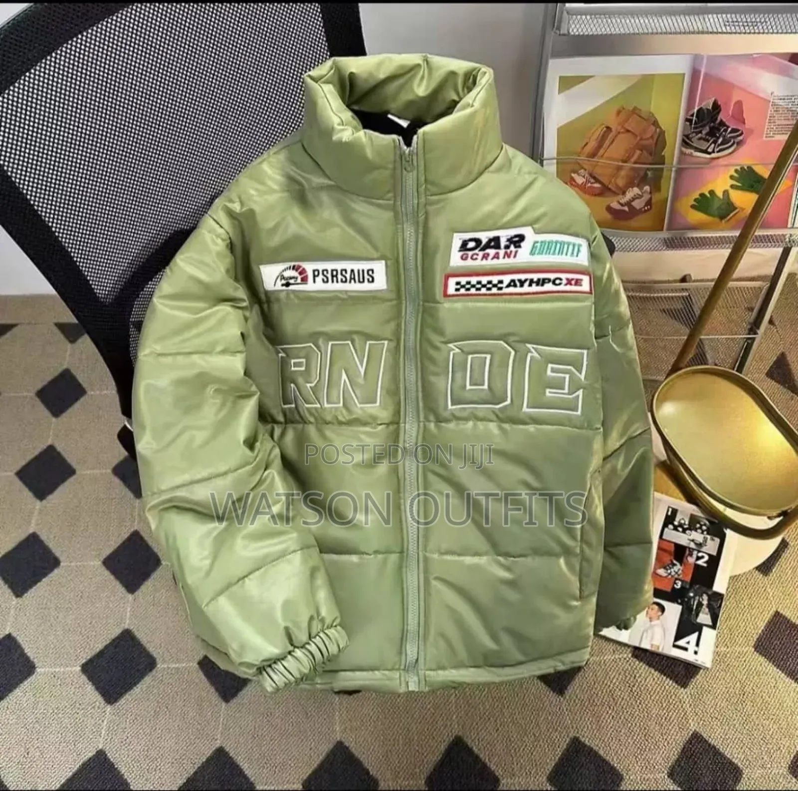 Unisex Cold Free Coats or Jackets With Completely Materials