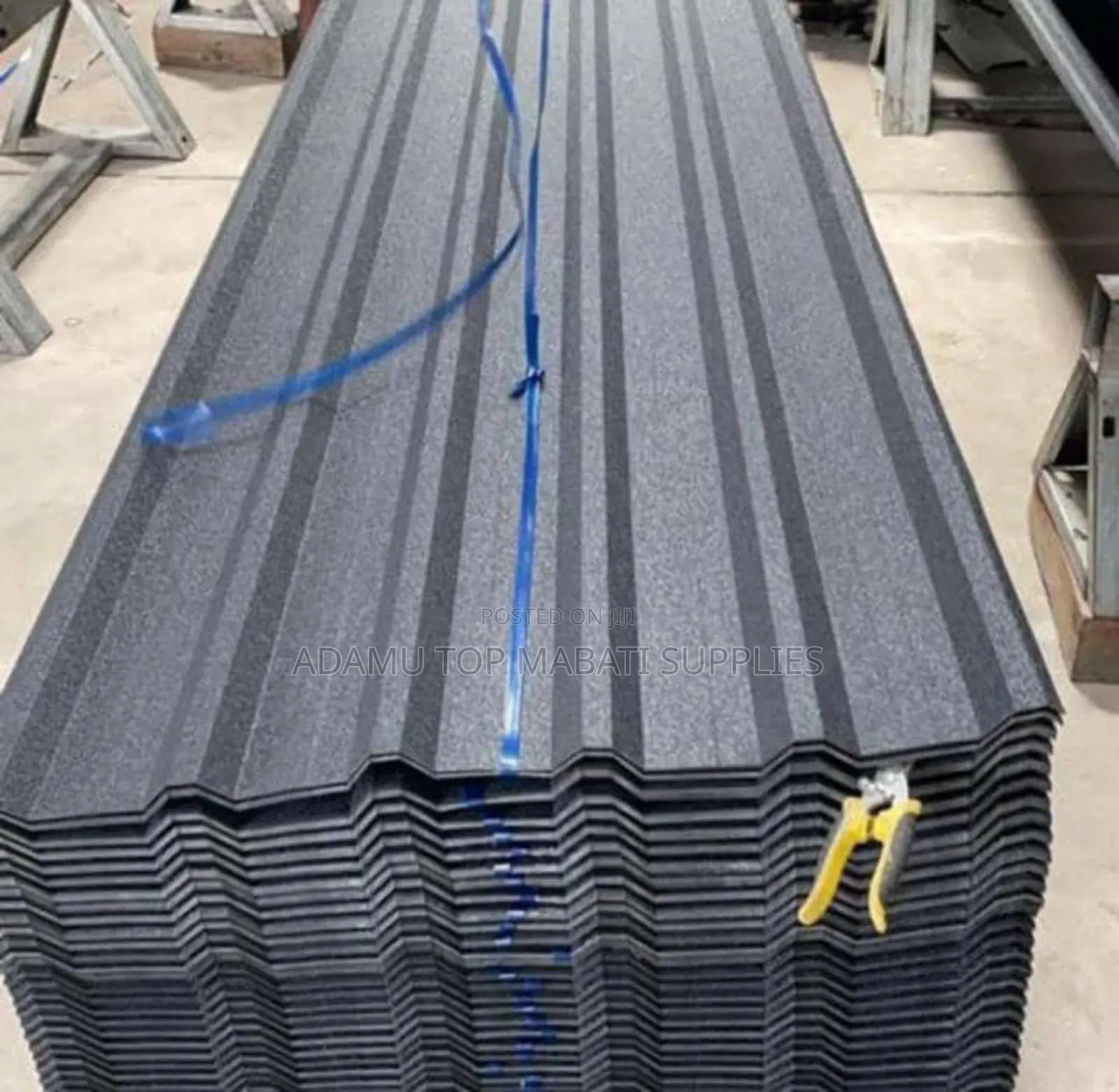 Rough It5 Charcoal Grey