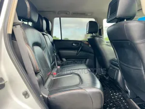 Nissan Patrol 2015 Silver