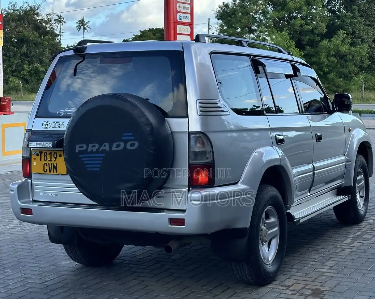 Toyota Land Cruiser Prado 2.7 16V 5dr 2001 Silver
