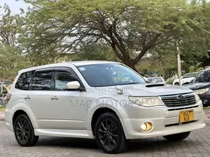 Subaru Forester 2009 Pearl