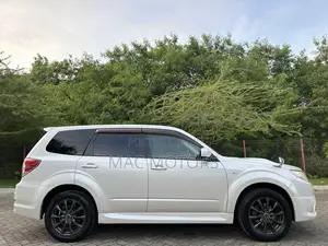 Subaru Forester 2009 Pearl