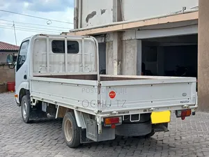 Toyota Dyna 2010 White