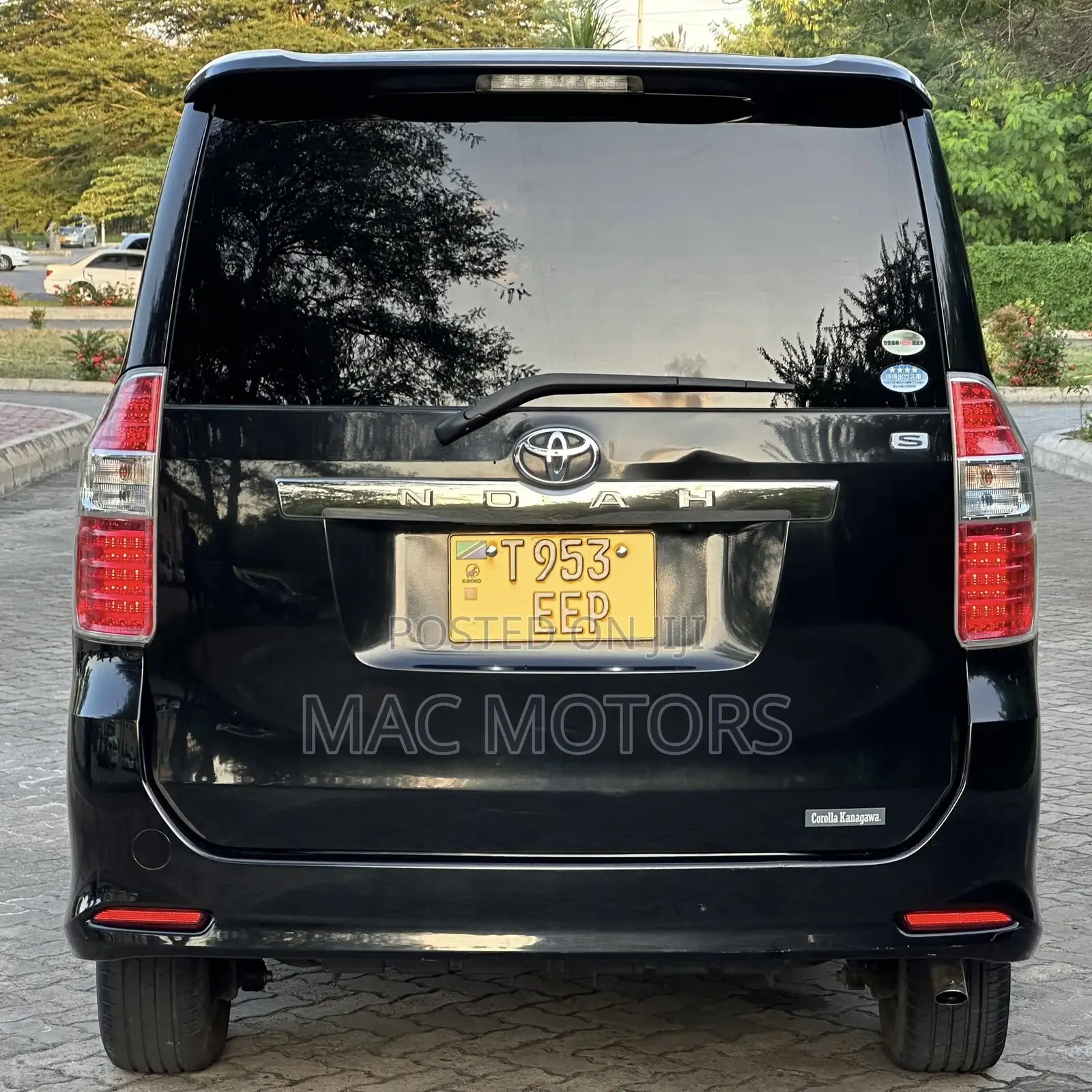 Toyota Noah 2007 Black