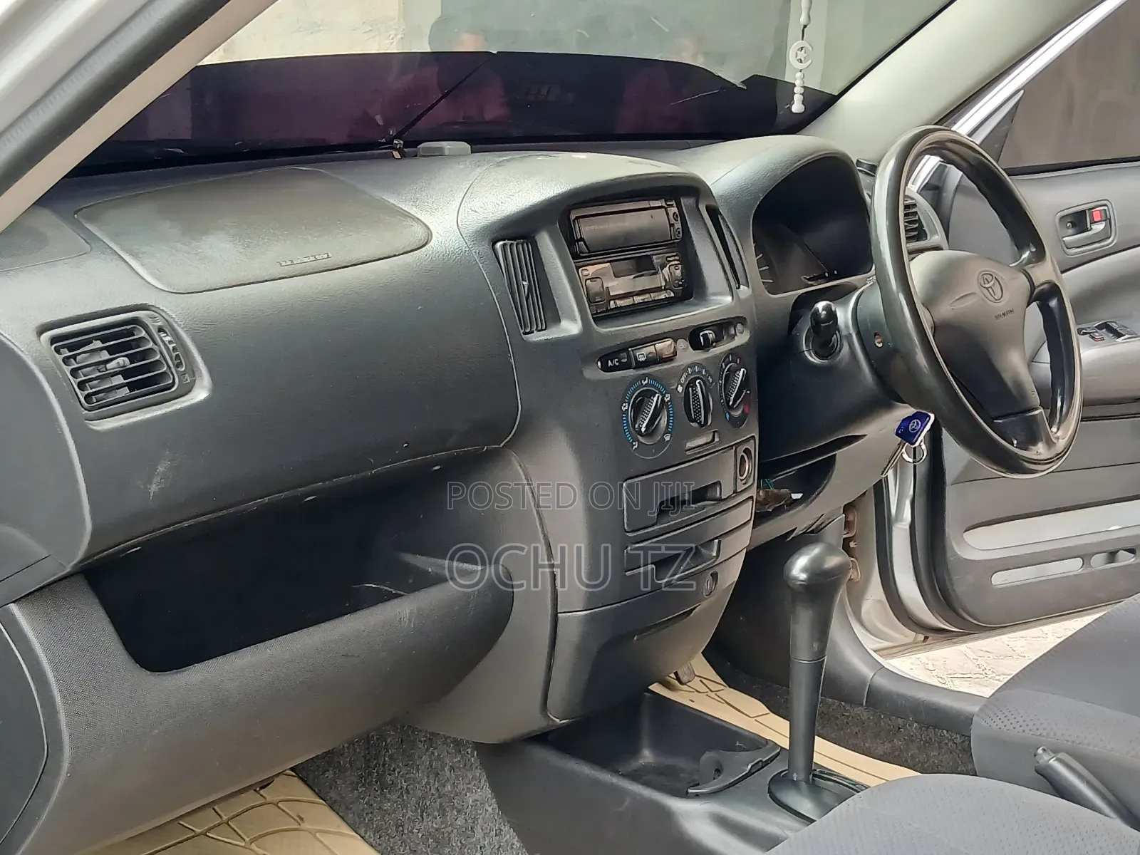 Toyota Probox 2009 Silver