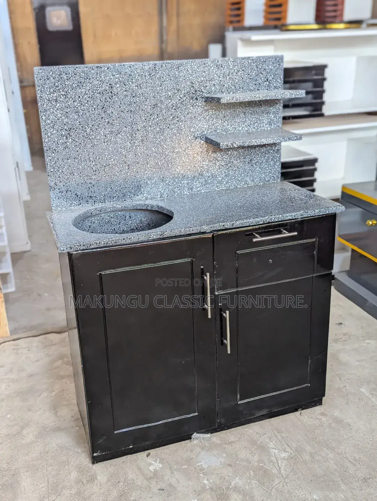 Kitchen Cabinet Milango Miwili Yenye Kibao Juu