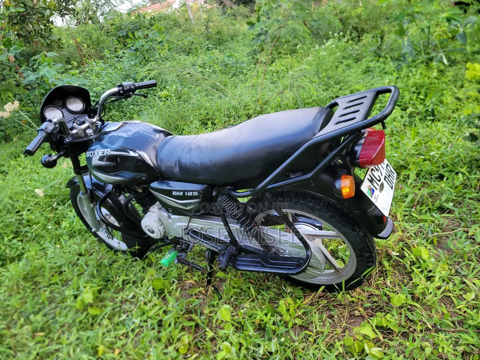 Bajaj Boxer 125 2025 Black