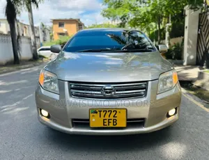 Toyota Axio 2008 Gold