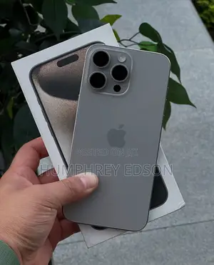 New Apple iPhone 15 Pro Max 512 GB Silver